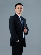 1705643517416892 刘伟